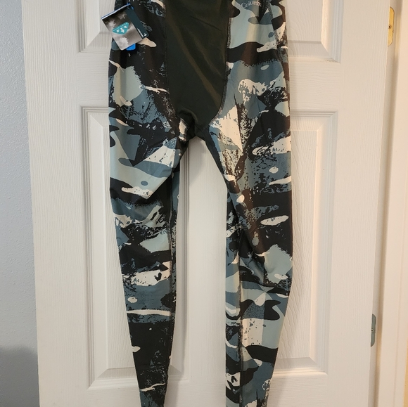 Columbia Layered Wear - Picture 6 of 6